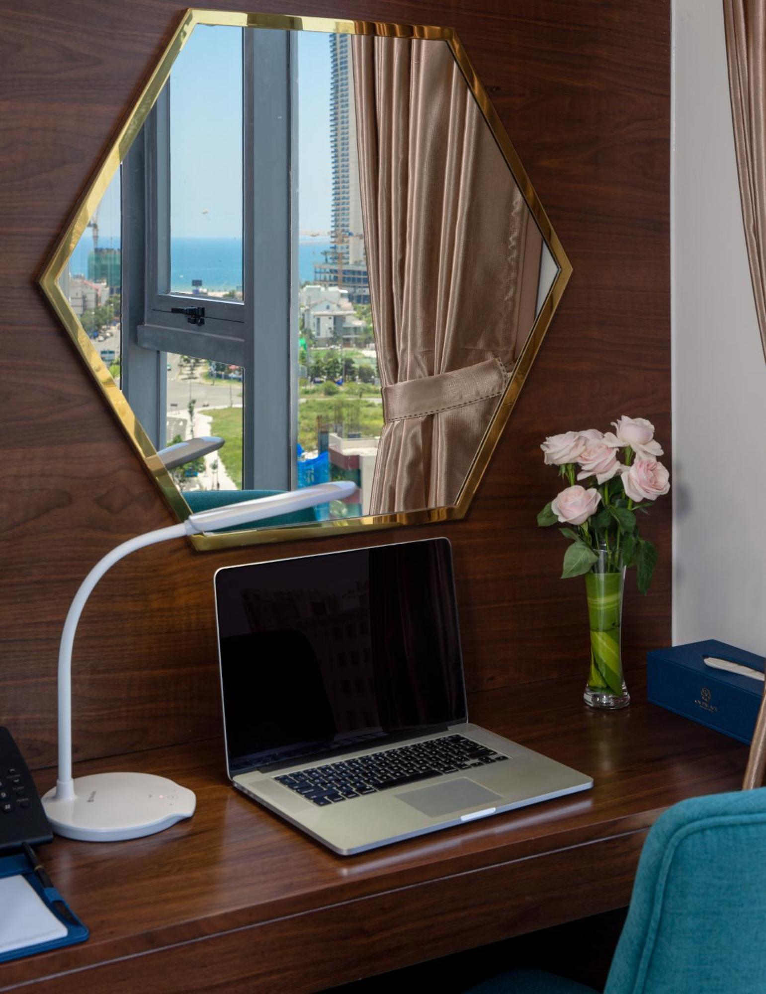 Khách Sạn&spa Cn Palace Boutique Khách sạn 4*